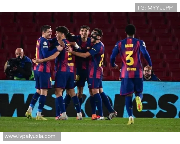 巴塞罗那3-0大胜马德里竞技,梅西独中三元成为全场最亮眼的球星 巴塞罗那3-0大胜马德里竞技,梅西独中三元成为全场最亮眼的球星