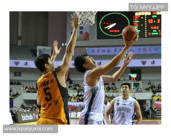 山西汾酒主场比赛升级为球迷狂欢节，掀起热情风暴