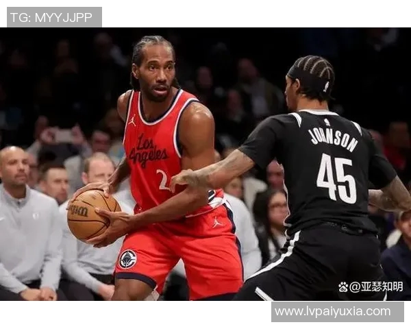 快船实现四连胜,莱昂纳德展现统治力 快船实现四连胜,莱昂纳德展现统治力